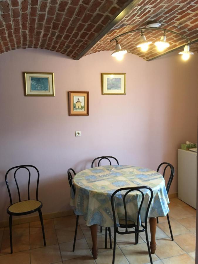 Bed and Breakfast Ferme Brocart Bouvines Экстерьер фото
